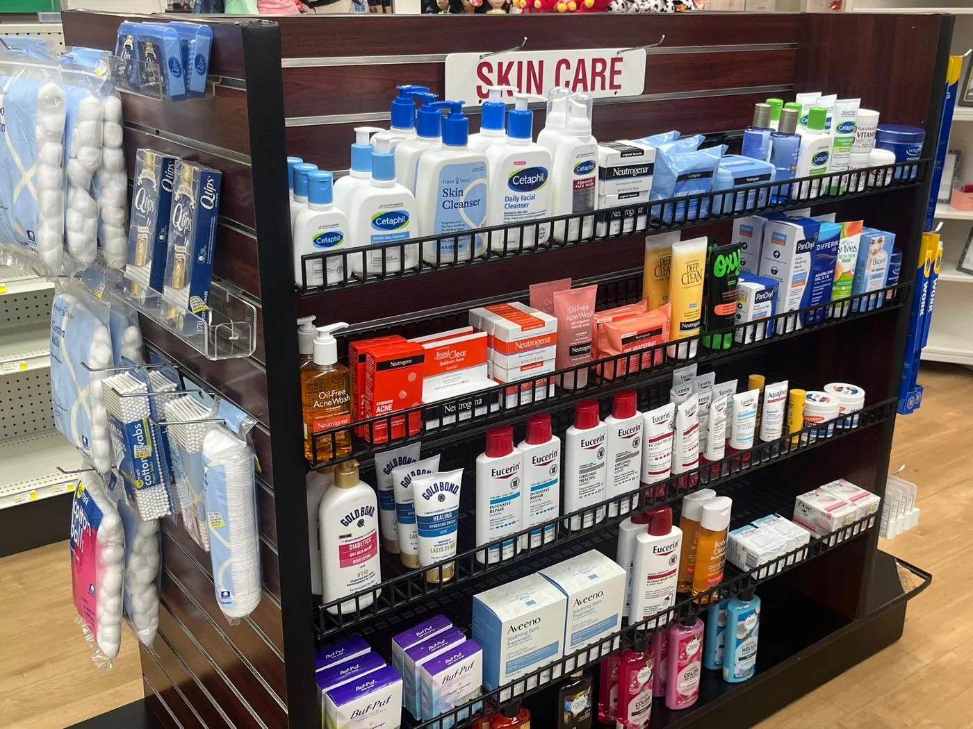 Quit-Smoking Support at Aid Plus Pharmacy